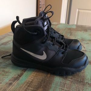 Boys Nike h2o repel shoes